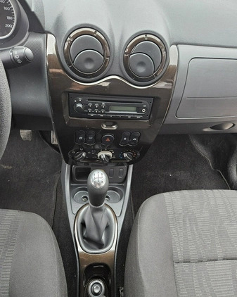 Dacia Duster cena 31999 przebieg: 103000, rok produkcji 2011 z Mordy małe 137